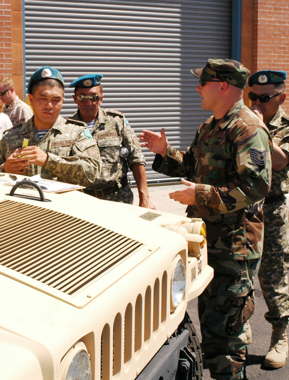 Arizona Air National Guard Trains Kazakh Peacekeepers on Humvee Airlift Procedures
