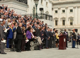 Army Chorus Member Sings National Anthem at 9/11 Remembrance on Capitol Steps