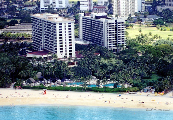 Hale Koa: Tropical Oasis for U.S. Military on Waikiki Beach