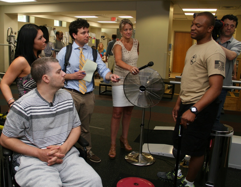 Army Sgt. Shares Prosthetic Leg Experiences with Boston Marathon Bombing Victim
