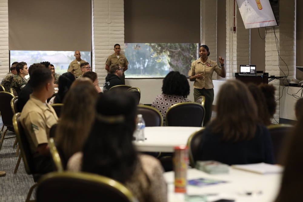 HQSPT Bn. Spouse Town Hall