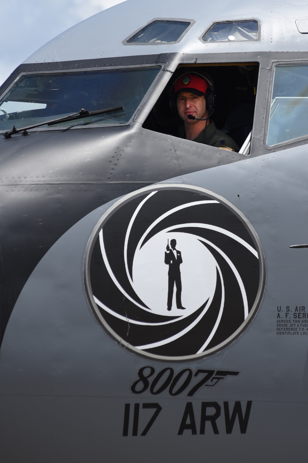 Experienced aviator takes final flight
