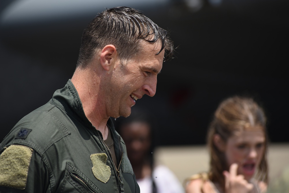 Experienced aviator takes final flight