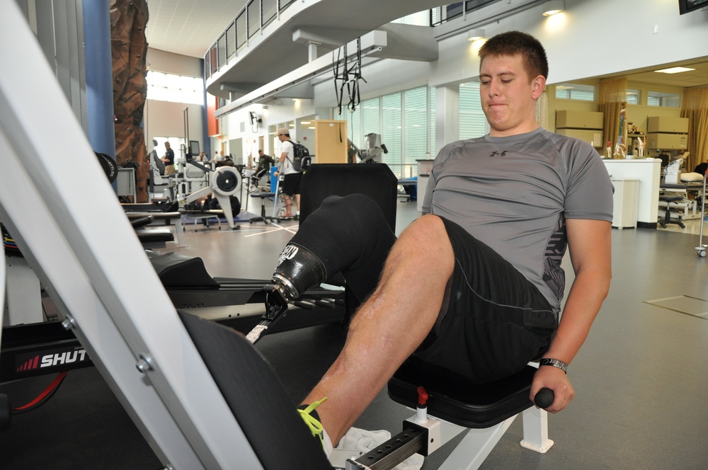 Wounded Warrior Recovers at Brooke Army Medical Center