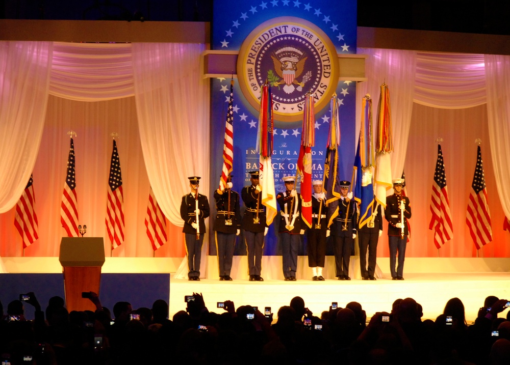 U.S. Army Honor Guard Presents Colors at Commander in Chief Ball