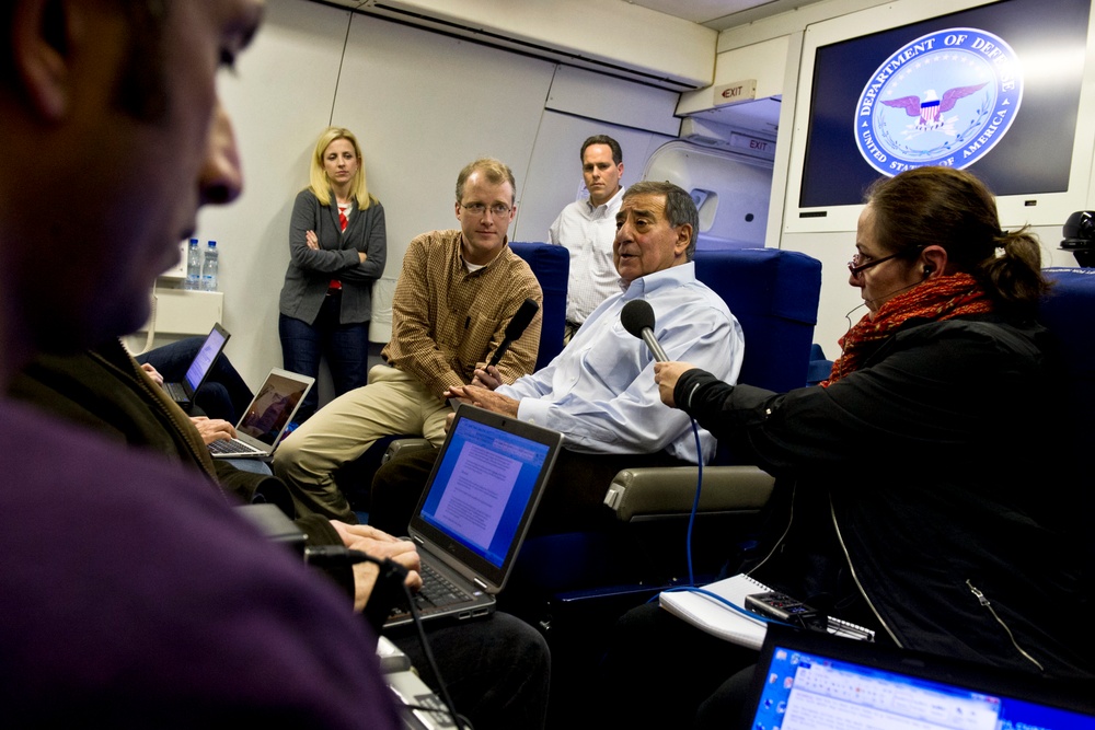 Panetta Briefs Press on European Defense Trip