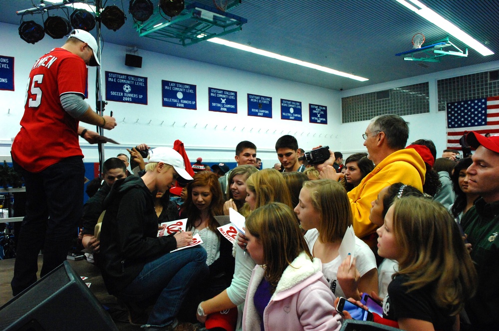 Country Music Star Kellie Pickler and Washington Nationals Pitcher Craig Stammen Entertain Troops in Germany