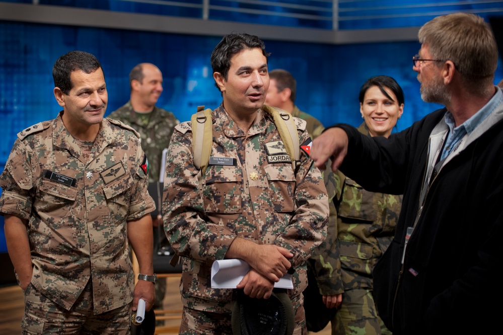 Jordanian Army Officers Visit DMA Studio at Fort Meade