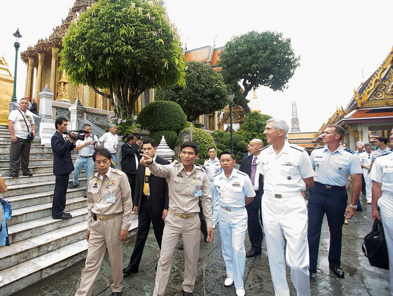Navy Admiral Tours Emerald Buddha Temple in Bangkok