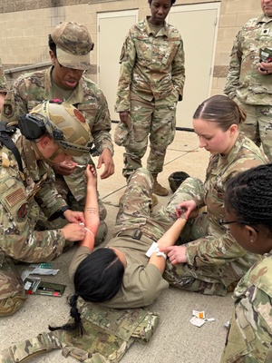 AFN Radio News: 31 MDG hosts demo for Italian Community