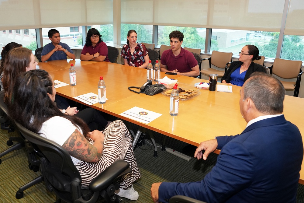 NREIP/SEAP Program Management visits NAMRU San Antonio
