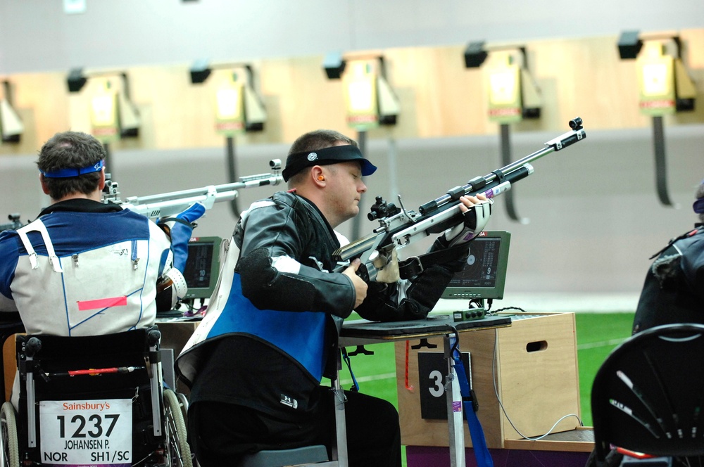 Army Sgt. 1st Class Prepares for Paralympic Shooting Competition
