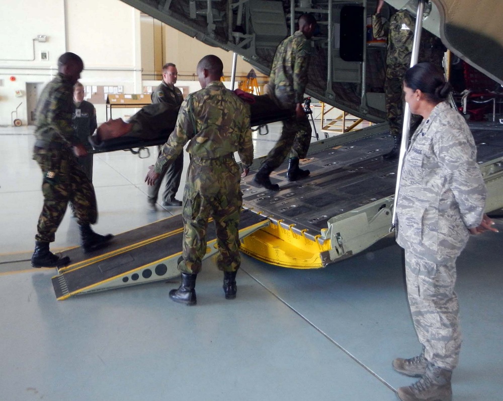 Botswana, U.S. Forces Conduct Joint Medical Evacuation Exercise
