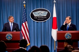 U.S., Japan Defense Chiefs Hold Joint Press Conference at Pentagon