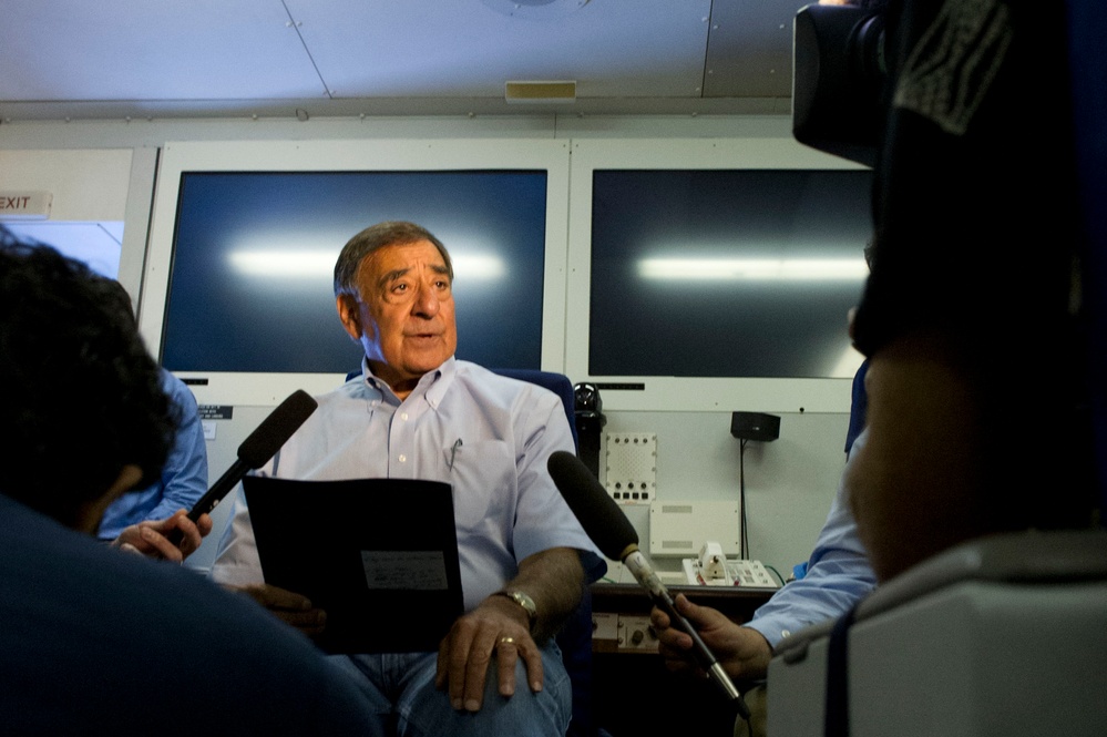 Panetta Holds In-Flight Press Briefing on Trip to Tunisia, Egypt, Israel and Jordan