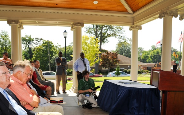 North Carolina Eases Occupational Licensing for Military Members and Spouses