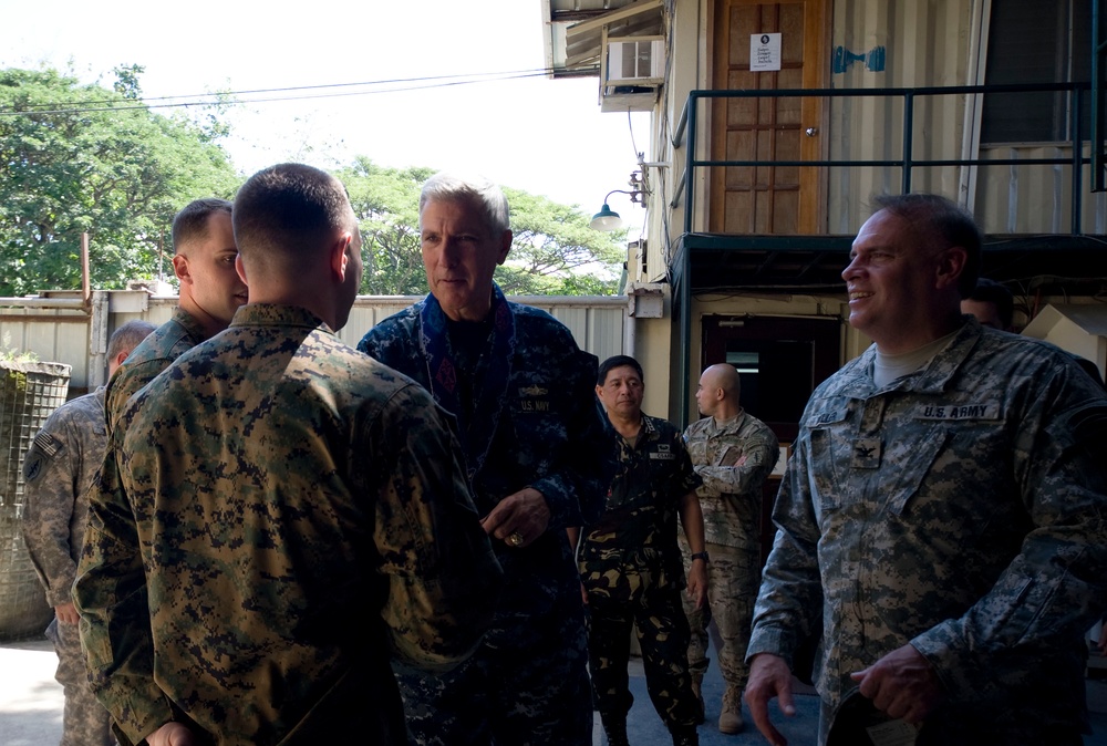 U.S. Pacific Commander Meets with Philippine Military Leaders in Zamboanga City