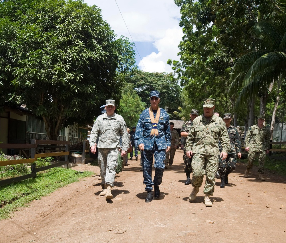 U.S. Pacific Commander Tours Philippine Military Camps in Zamboanga City