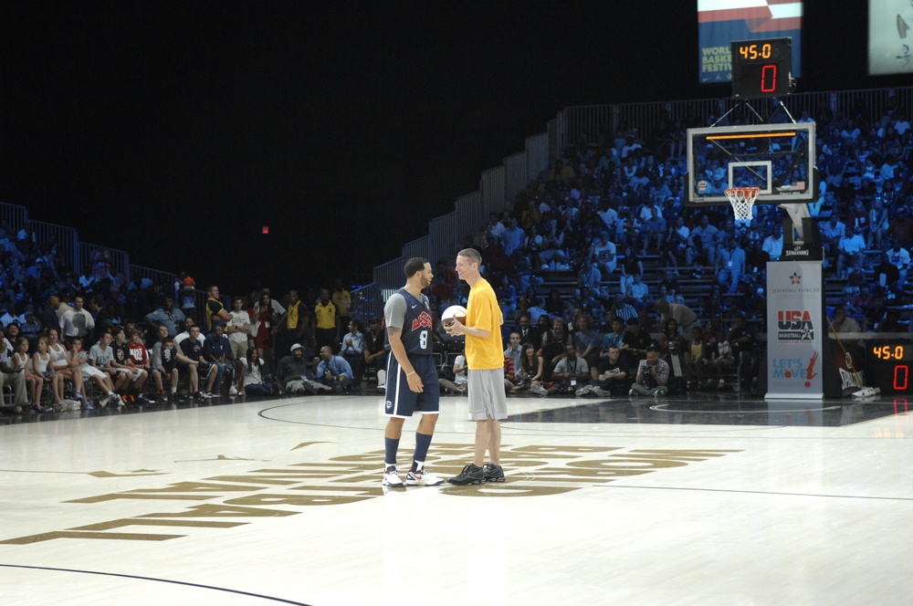 Navy Officer, NBA Star Team Up for Military Outreach Event