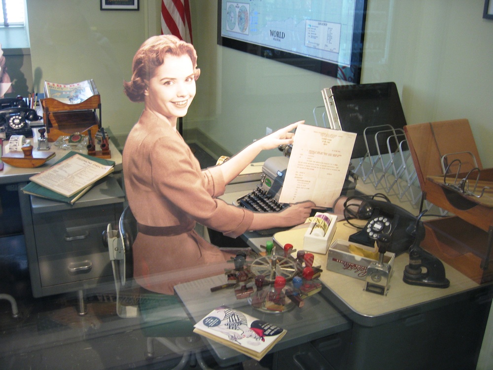 New Pentagon Building History Exhibit Showcases 1940s Workers' Lives