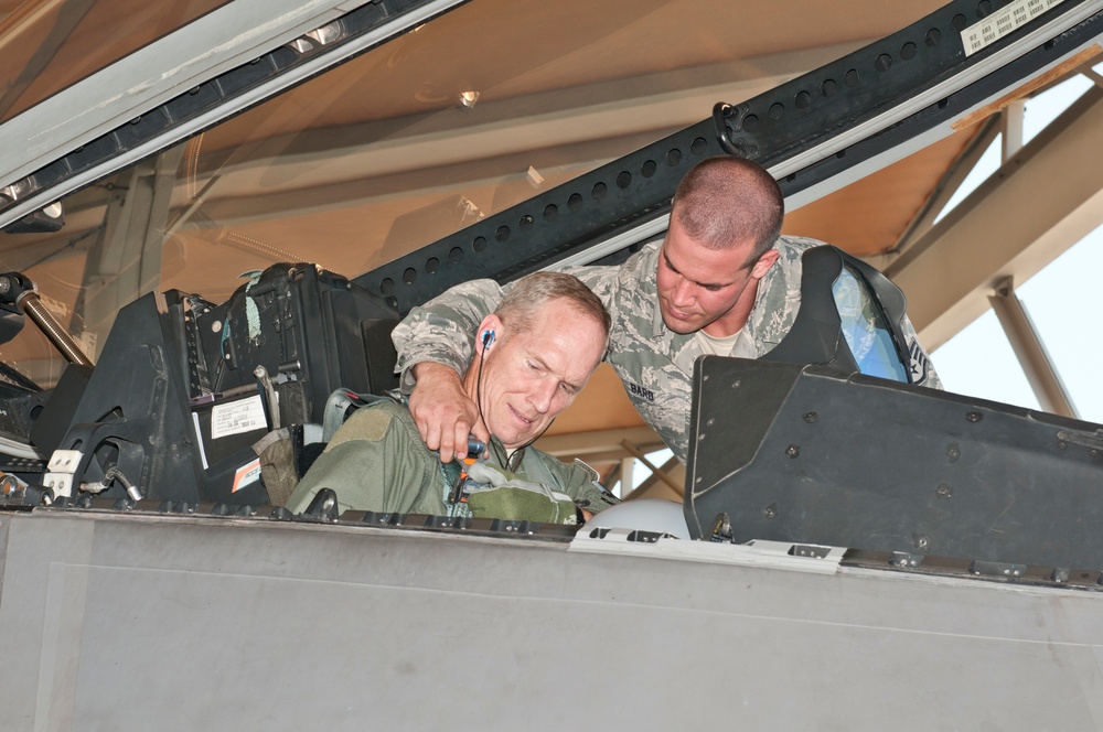 Air Force General Takes F-22 Raptor for Qualification Flight
