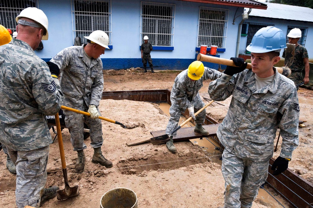 Arkansas National Guard Helps Build Women's Clinic in Guatemala