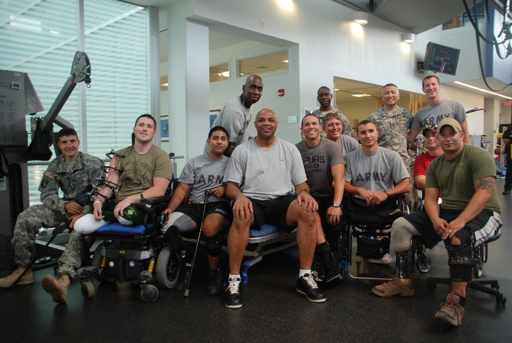 Charles Barkley Visits Wounded Warriors at Center for the Intrepid