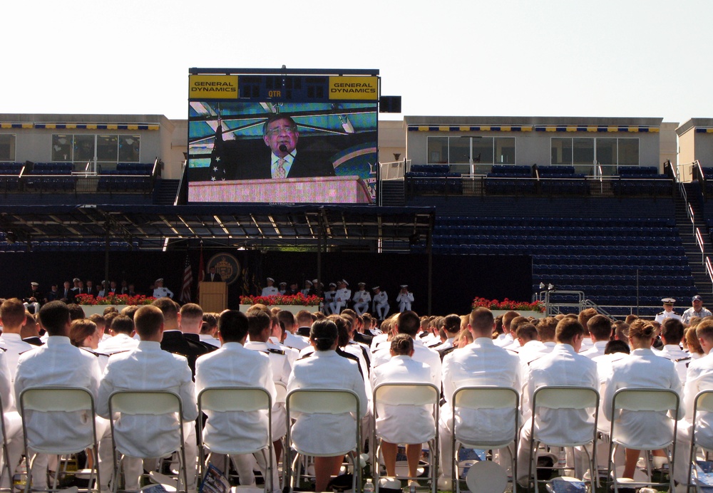 Panetta Challenges Naval Academy Graduates to Lead in Changing Times