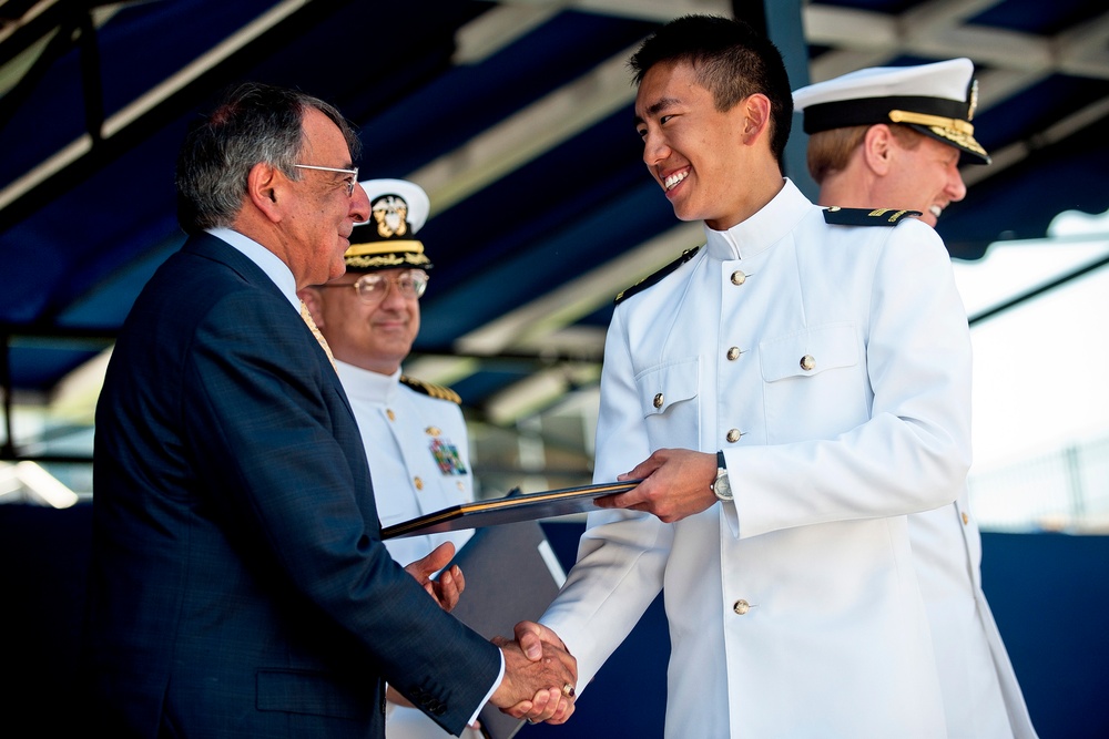 Singaporean Midshipman Earns Top Graduate Honor at U.S. Naval Academy