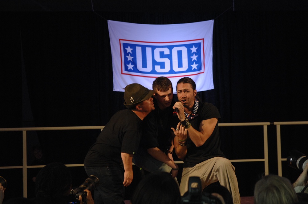 Former 'American Idol' Contestant Ace Young Performs 'Dream On' with Actor Jason Acuna at USO Spring Tour Finale in Germany