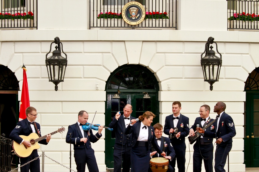 Missouri Air National Guard Band Performs at White House for Military Families Event