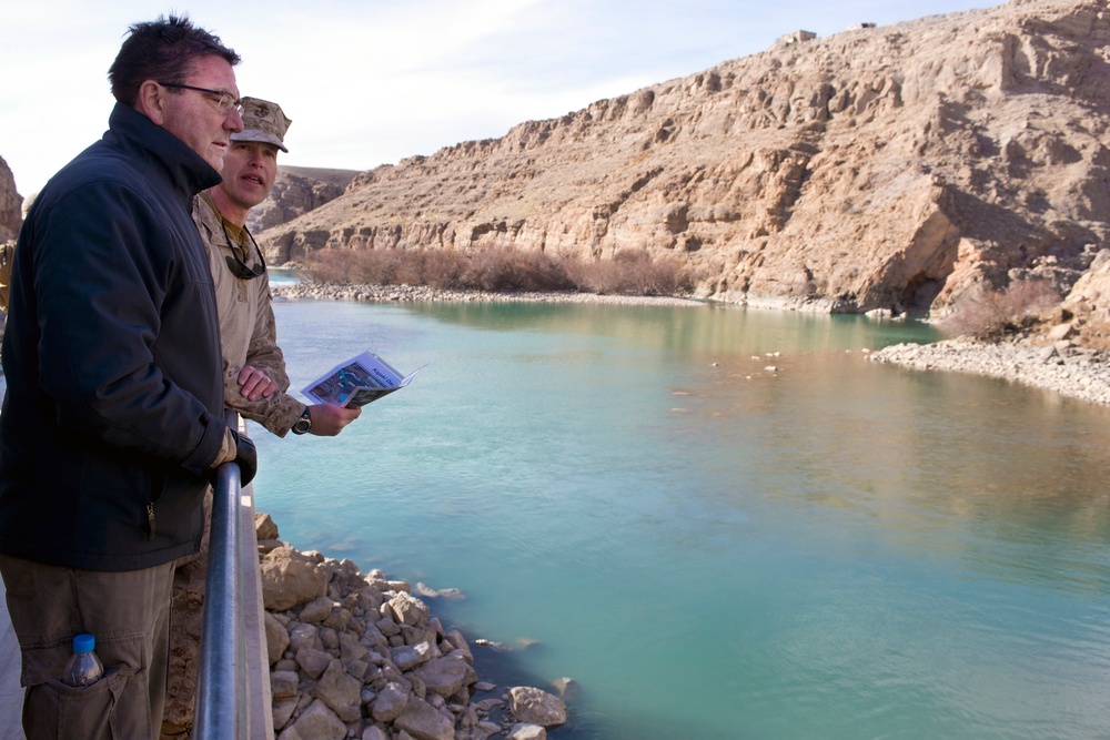 U.S. Defense Official Inspects Key Afghan Dam