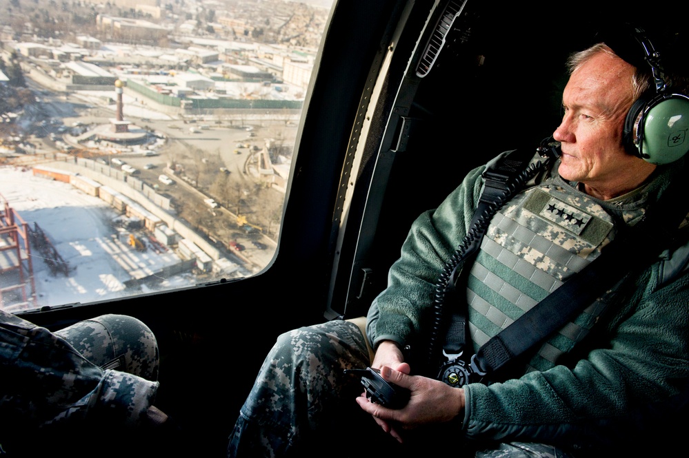 Top U.S. General Surveys Kabul from Helicopter