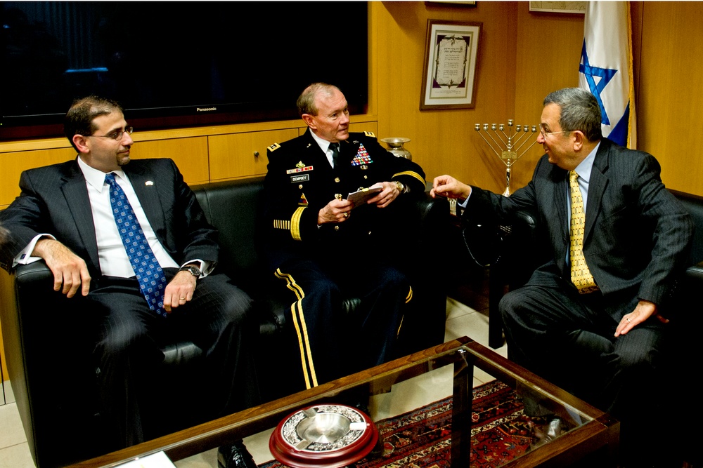U.S. and Israeli Defense Officials Meet at Rabin Military Base
