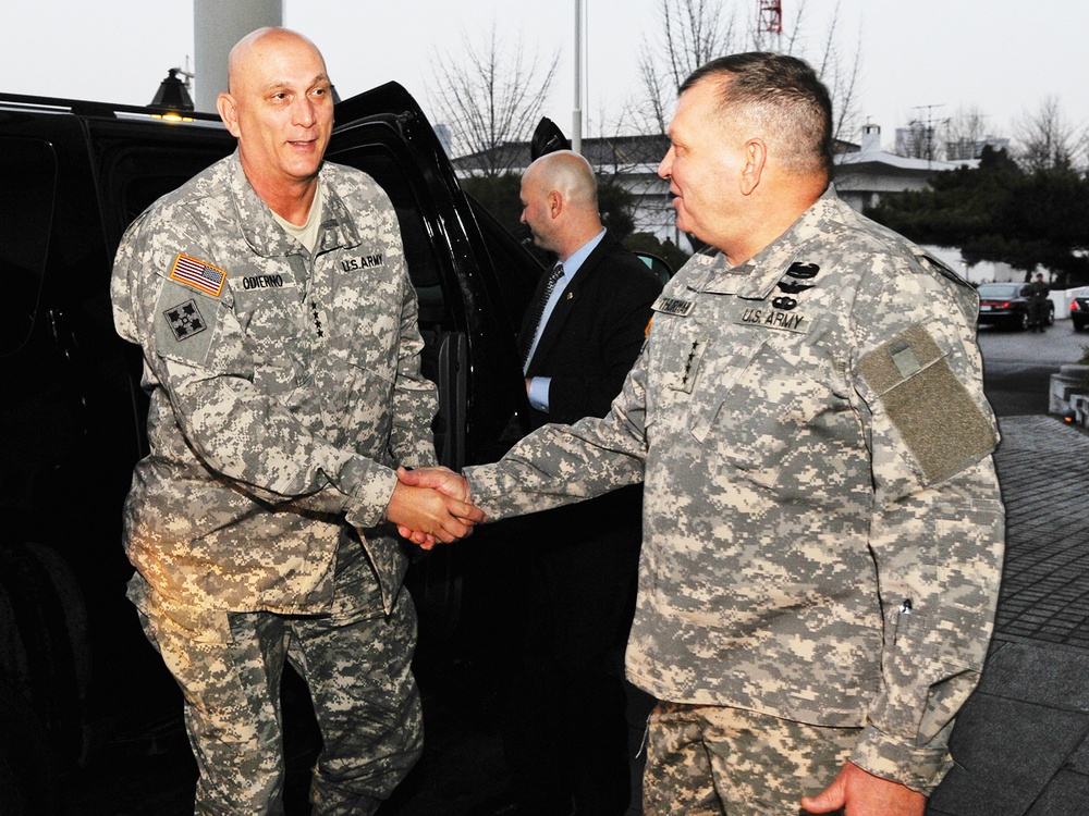 Army Chiefs Meet in South Korea