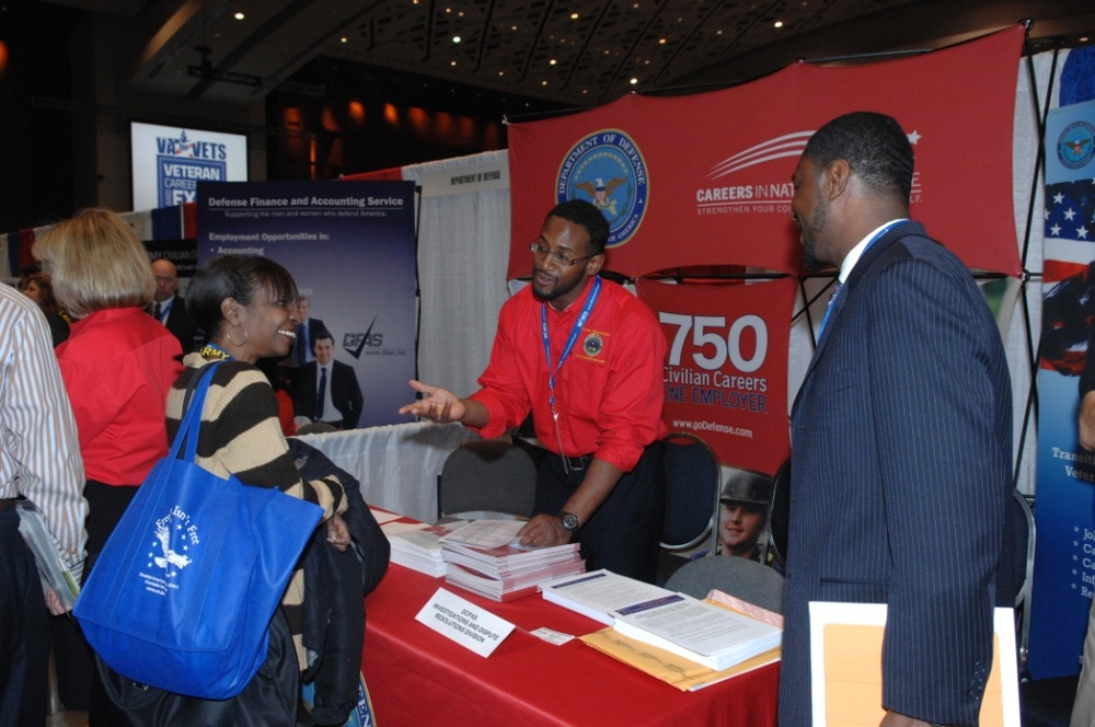 Employers Seek to Hire Veterans at VA for Vets Career Fair