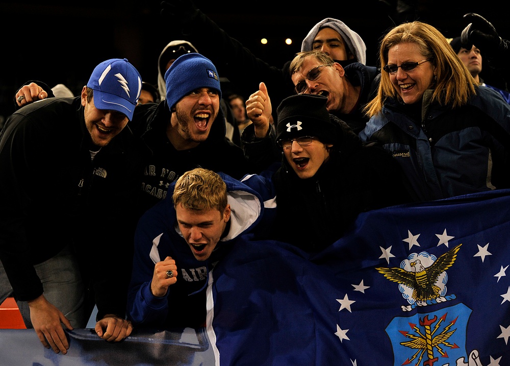 Air Force Academy Fans Cheer on Falcons in Military Bowl