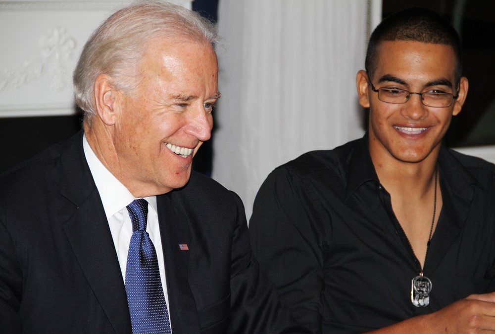 Biden Shares Thanksgiving Meal with Wounded Warriors