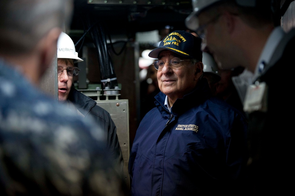Panetta Praises Early Completion of Virginia-Class Submarine