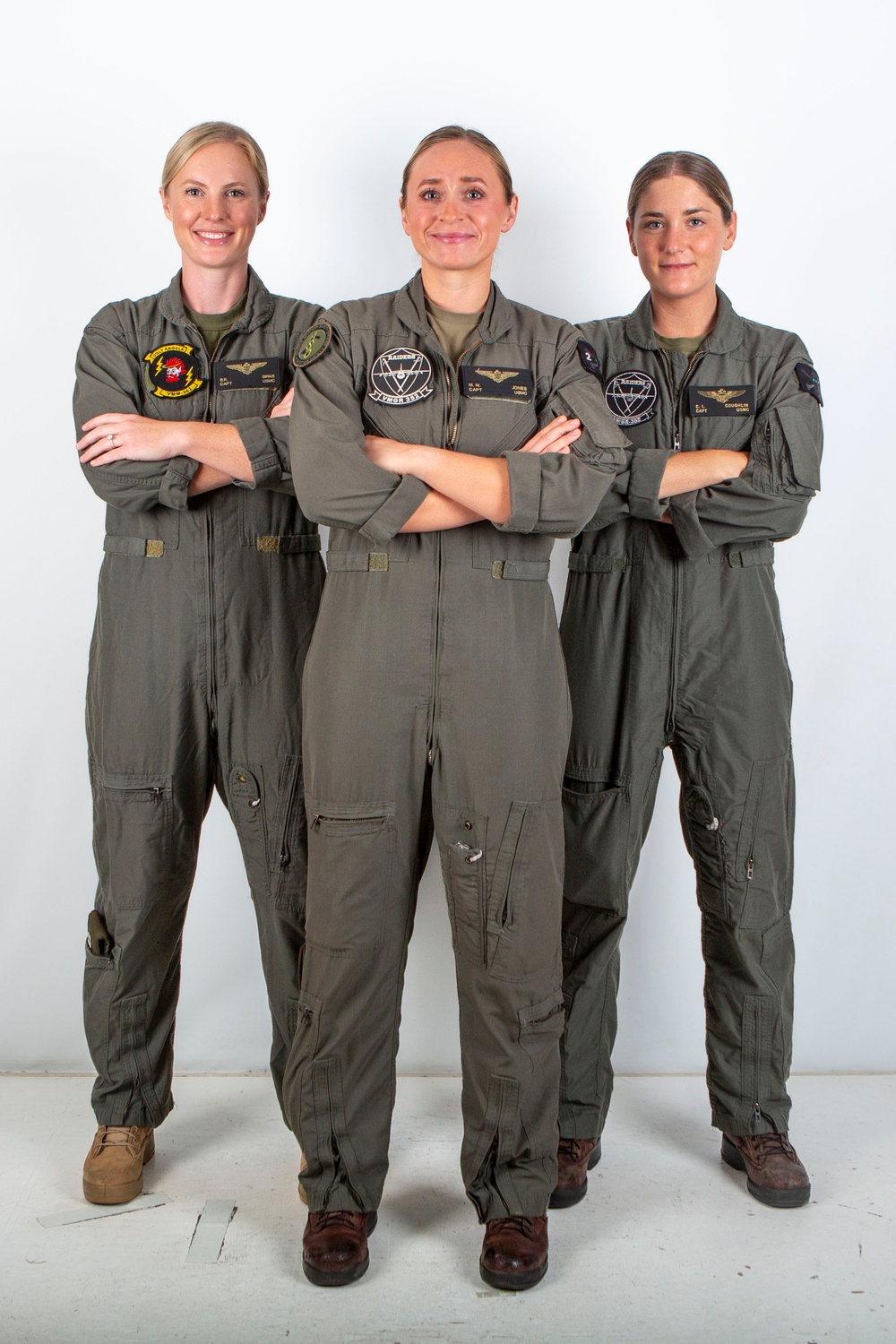 MCAS Miramar Marines pose for Content