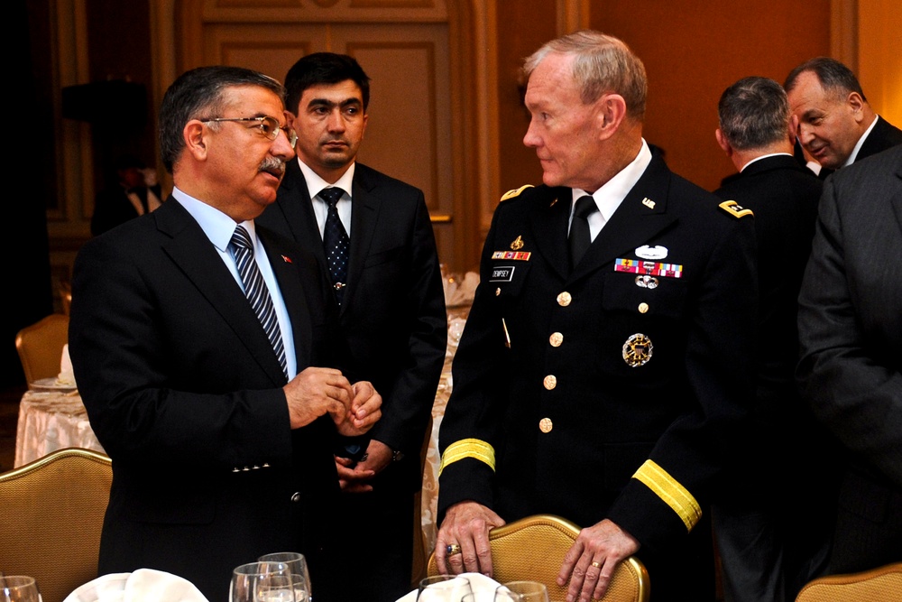 Turkish, U.S. Defense Leaders Meet in Washington