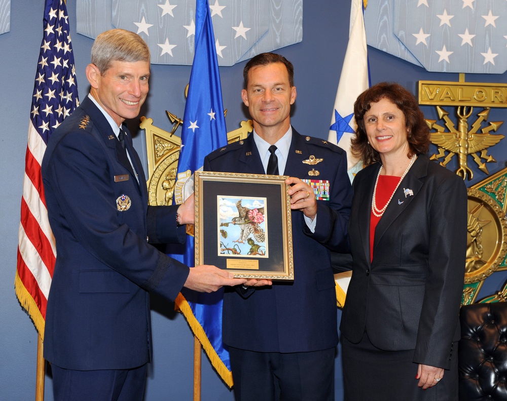 Air Force Chief Honors Top Wing Commander Couple