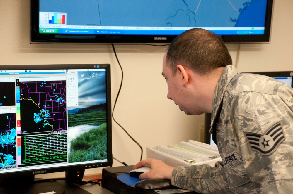 Air Force Weather Forecaster Develops Dust Storm Prediction Formula
