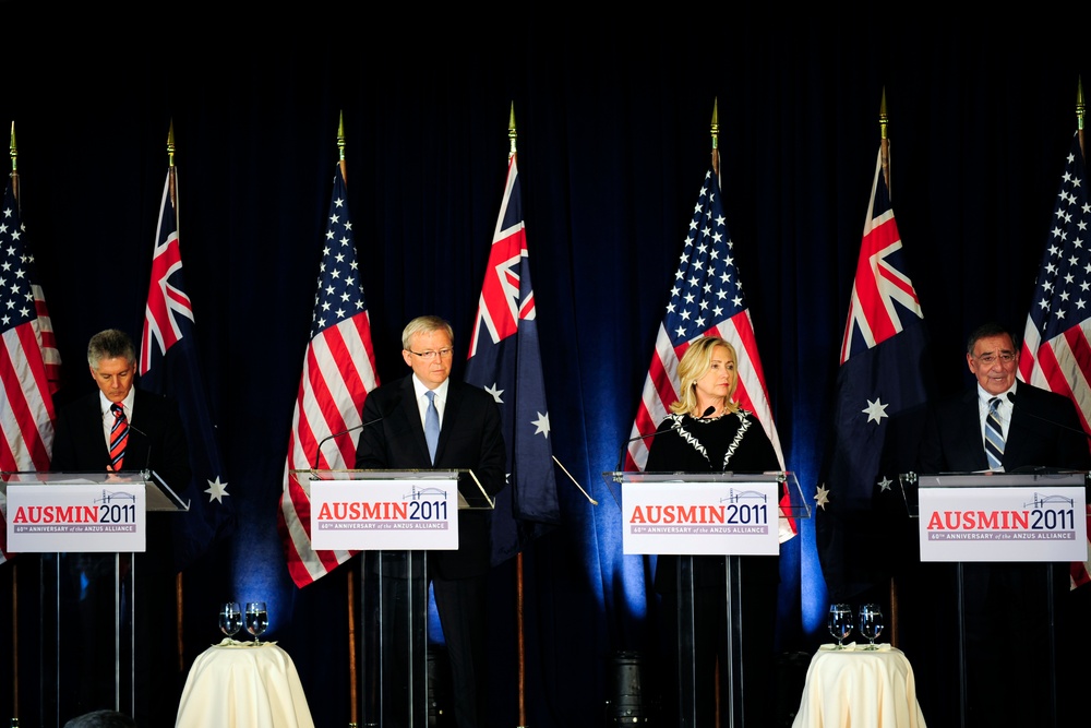Clinton, Panetta Hold Joint Press Conference with Australian Officials