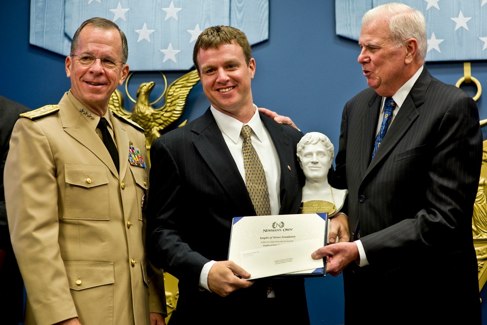 Military Leaders Honor Knights of Heroes Foundation for Supporting Children of Fallen Soldiers