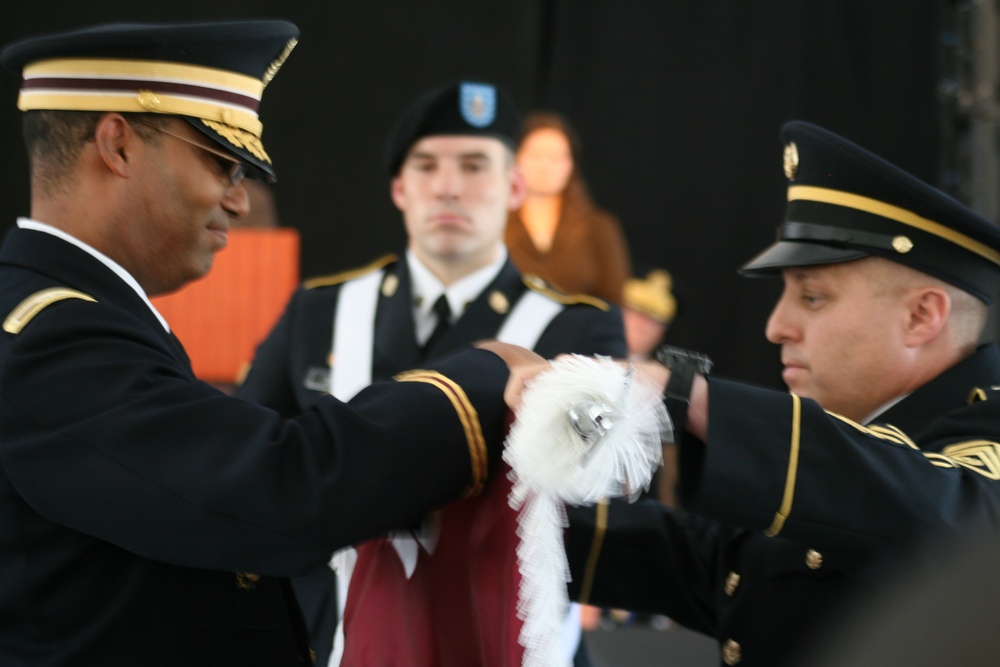 Walter Reed Health Care System Retires Colors as Facility Transitions to New Medical Center