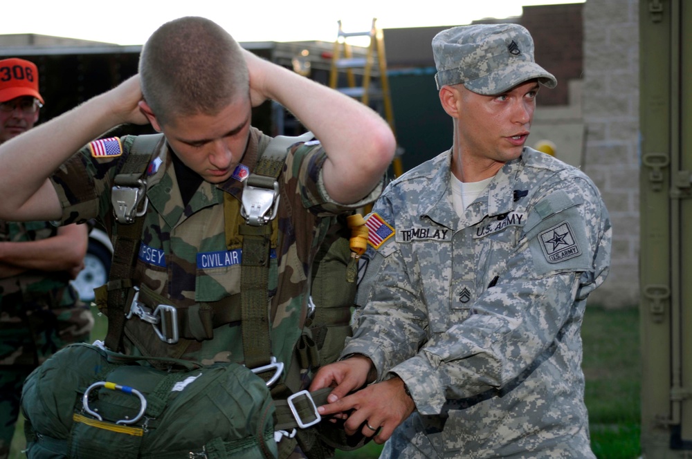 Army Sergeant Trains Civil Air Patrol Cadets on Parachute Rigging