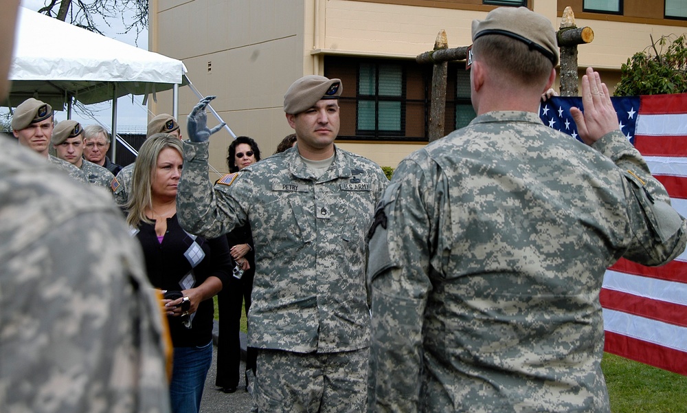 Army Ranger Leroy Petry Awarded Medal of Honor