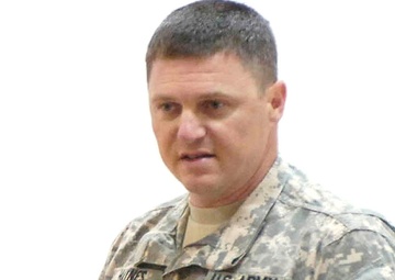 Face of Defense: Sergeant is ‘Voice’ of Deployed Soldiers