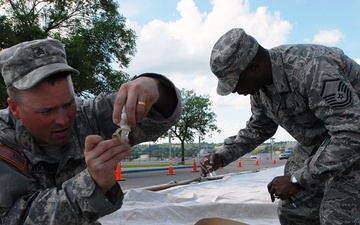 National Guard Soldiers Provide Clean Water to Flooded Minot Hospital